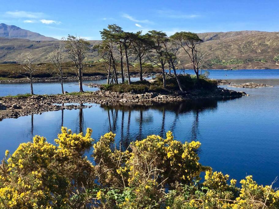 Beautiful Cottage In A Wonderful Highland Setting Drumbeg Экстерьер фото